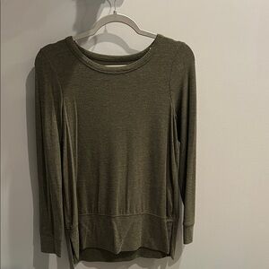 Sonoma Olive Long Sleeve Women's Top